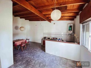 Casa en venta - 1 Dormitorio 1 Baño - Cochera - 80Mts2 - Arturo Seguí, La Plata
