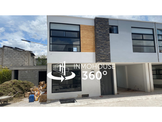 Casas de 108m2 de venta en Quito sector Llano Grande