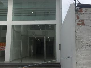 Foto 15 de Local Comercial en Arriendo