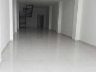 Foto 2 de Local Comercial en Arriendo