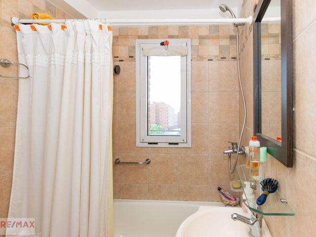 VENTA DEPTO 2 AMBIENTES CASTELAR COCHERA FIJA