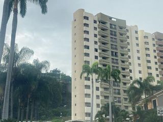 Foto 2 de Venta hermoso departamento en zona exclusiva de Guayaquil, Ciudad Colón