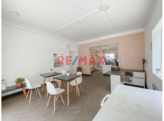 Casa en Venta en Miraflores - Vista 5