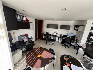 Foto 5 de oficina en venta en puente largo. Cod V3574