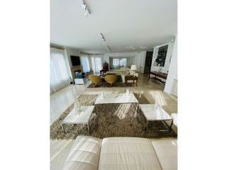 Foto 14 de VENTA CASA  LOS TRONCOS MAR DEL PLATA