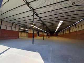 Foto 3 de bodega en arriendo en anillo vial oriental. Cod A2605