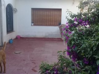 Foto 16 de Los naranjos, Hermosa zona, sobre calle principal del barrio.-  APTA CREDITO BANCOR!