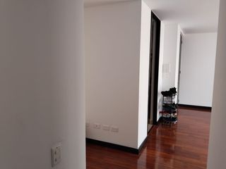 Acogedor Apartamento Ubicado En Tercer Piso Exterior En Madrid - Cundinamarca