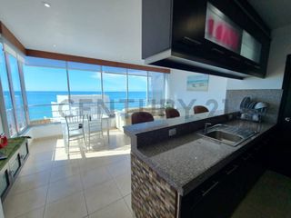 Venta Departamento Amoblado con Vista al Mar en Edificio Ana Capri, Salinas