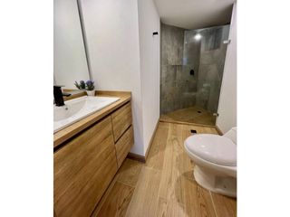 Foto 8 de VENTA DE HERMOSO APARTAMENTO AMOBLADO LOMA EL TESORO, MEDELLIN