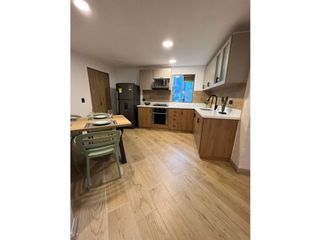 Foto 5 de VENTA DE HERMOSO APARTAMENTO AMOBLADO LOMA EL TESORO, MEDELLIN