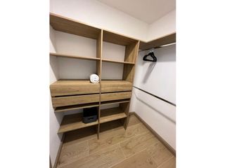 Foto 12 de VENTA DE HERMOSO APARTAMENTO AMOBLADO LOMA EL TESORO, MEDELLIN
