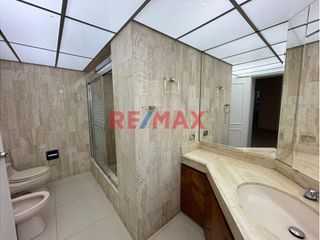 Foto 17 de 🌊 ¡VIVE FRENTE AL MAR CON TODAS LAS COMODIDADES!
📍 Malecón San Martín – Ancón
✨ Hermoso departamento en venta con una espectacular vista directa al