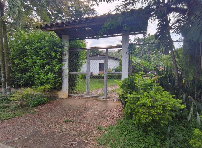 Casa en arriendo en Cali