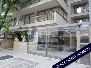 Foto 1 de COCHERA EN VENTA BELGRANO PORTÓN AUTOMÁTICO, FIJA, CUBIERTA,