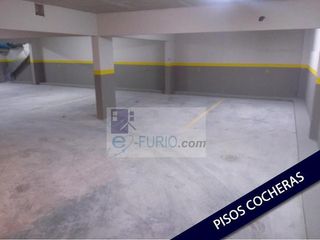 Foto 3 de COCHERA EN VENTA BELGRANO PORTÓN AUTOMÁTICO, FIJA, CUBIERTA,