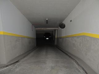 Foto 5 de COCHERA EN VENTA BELGRANO PORTÓN AUTOMÁTICO, FIJA, CUBIERTA,