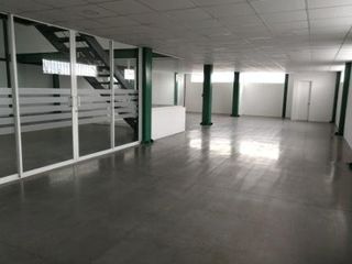 Foto 7 de VENTA BODEGA 995M2 INDUSTRIAL ALTO IMPACTO, NORTE DE QUITO