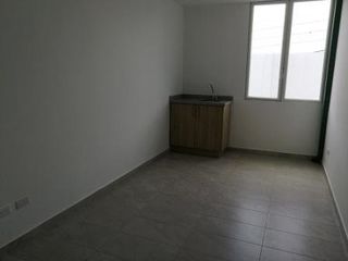 Foto 6 de VENTA BODEGA 995M2 INDUSTRIAL ALTO IMPACTO, NORTE DE QUITO