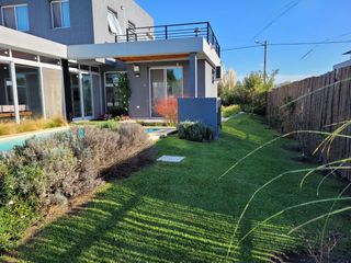 Casa en venta - 2 Dormitorios 3 Baños - 800Mts2 - Ignacio Correas Arana [FINANCIADA]