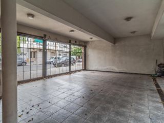 PH en venta tipo duplex de 4 ambientes en Villa Pueyrredon