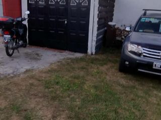 Complejo de dúplex en venta - 9 Dormitorios 6 Baños - 666Mts2- Villa Elisa