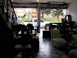 Foto 8 de local en venta en la guaca. Cod V976