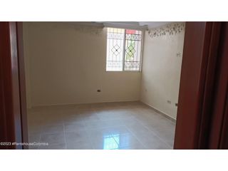 Apartamento en  El Prado RAH CO: 24-180