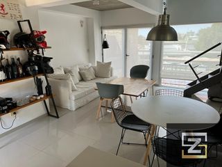 Dúplex en venta de 4 ambientes con cochera y vista al mar en Apart Hotel Pinamar