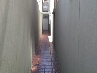 Foto 1 de PH , DESARROLLADO EN PLANTA BAJA Y PLANTA ALTA. C/ PATIO, SIN EXPENSAS EXCELENTE UBICACIÓN
