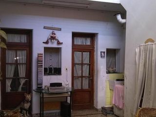 Foto 3 de PH , DESARROLLADO EN PLANTA BAJA Y PLANTA ALTA. C/ PATIO, SIN EXPENSAS EXCELENTE UBICACIÓN