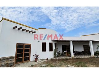 Foto 10 de 🌿 ¡Exclusivo Fundo Santa Apolonia en Venta – Moche, Trujillo! 🏡

Vive la experiencia de un refugio natural con modernas comodidades en una de las me