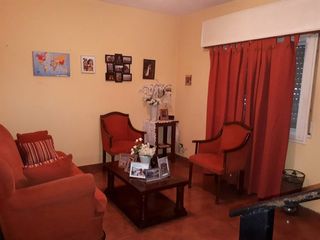 Foto 2 de Casa en venta en Quilmes Oeste