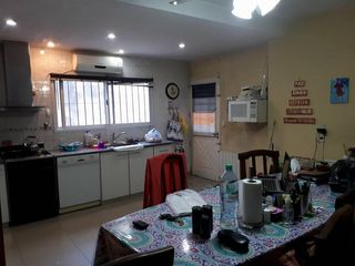 Foto 4 de Casa en venta en Quilmes Oeste