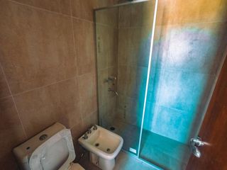 Casa en venta en Roldán 2 dormitorios c/ patio, pileta y parrillero