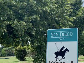 Venta Terreno 3000mts 2 Lotes en Country Club San Diego Moreno