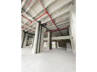 LOCAL COMERCIAL ICONO NORTE - SECTOR MALL  AVENIDA precio oportunidad