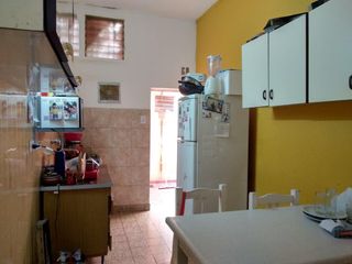 Foto 5 de PH - Lomas de Zamora Oeste