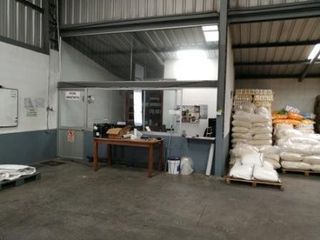 Foto 4 de VENTA GALPON INDUSTRIAL, SECTOR CARCELEN INDUSTRIAL