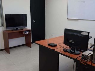 Foto 6 de Venta de Oficina , en Torres Del Rio, Centro de Guayaquil