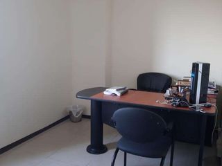 Foto 4 de Venta de Oficina , en Torres Del Rio, Centro de Guayaquil