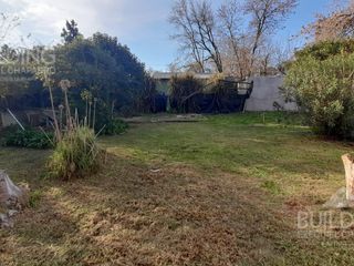 Terreno en   venta-Manuel B. gonnet - entre caminos- Republica de los Niños