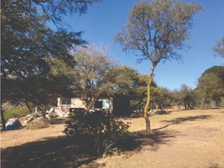 VENTA DE VIVIENDA EN CUATRO HORIZONTES - VIV0164