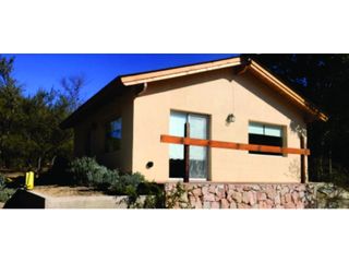 VENTA DE VIVIENDA EN CUATRO HORIZONTES - VIV0164