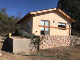 VENTA DE VIVIENDA EN CUATRO HORIZONTES - VIV0164