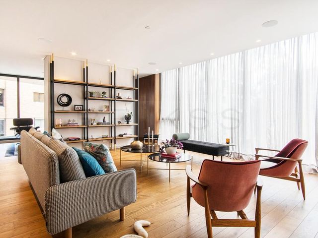 APARTAMENTO en ARRIENDO en Bogotá El Refugio-Chapinero