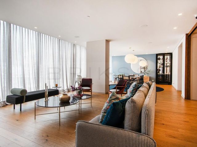 APARTAMENTO en ARRIENDO en Bogotá El Refugio-Chapinero