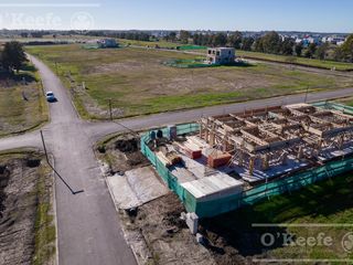 Lote en venta en los canales de Puerto Nizuc