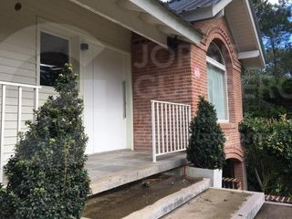 Foto 2 de Casa - Carilo