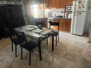 Duplex en venta - 2 Dormitorios 2 Baños - 80Mts2 - Los Hornos